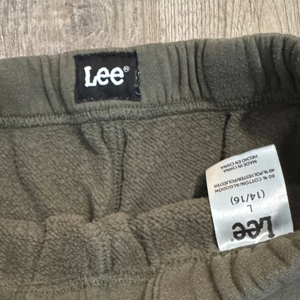 Lee Boy Olive Green warm sweatpants Size L (14/16)